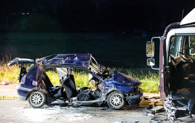 2 Tote bei Unfall - Bild 11_9