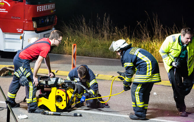 2 Tote bei Unfall - Bild 19_17