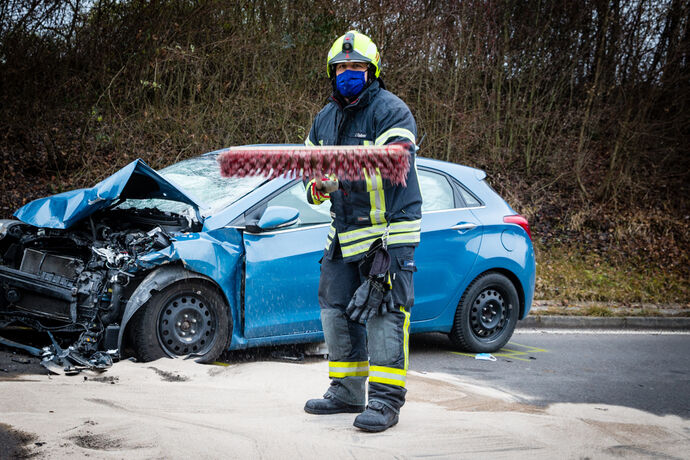 bb_unfall_berglen_27-12-2020_6.JPG