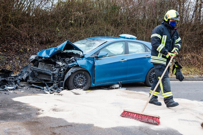 bb_unfall_berglen_27-12-2020_7.JPG