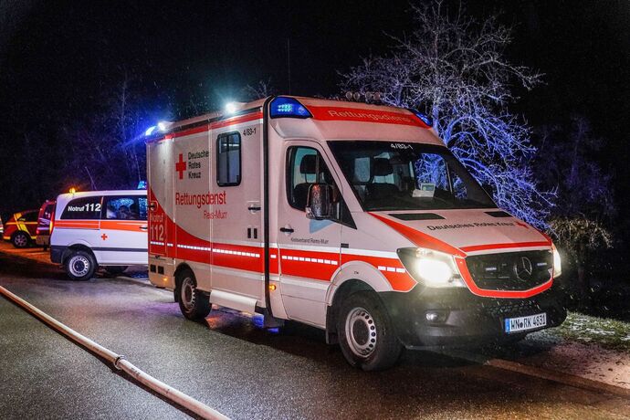 Murrhardt-Kirchenkirnberg: Gebaeudebrand - Bewohner koennen sich rechtzeitig retten