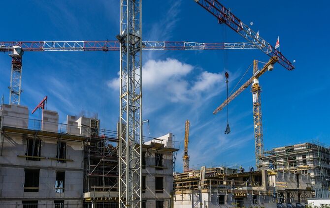 Hausbau Bauen Wohnen Baustelle Kran