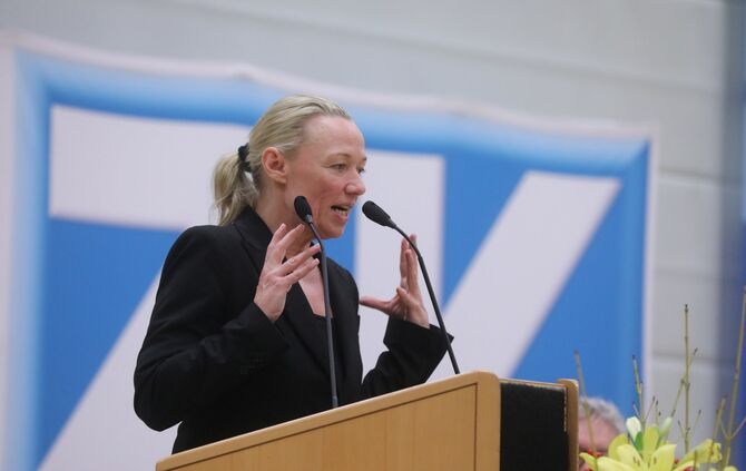 Wahl-Check Schwaikheim Fridi Miller ZVW Wahlgespräch_0