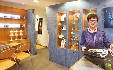 e5a2429e-b527-4848-b686-a06a6102a27a.jpg_0