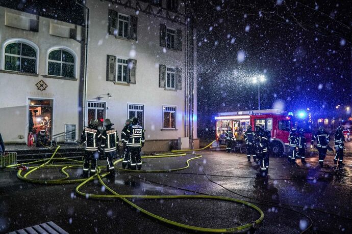 Schwaebisch Gmuend: Brand in der Villa Hirzel richtet hohen Schaden an – Betreiber weiss nicht wie es nun weiter gehen soll