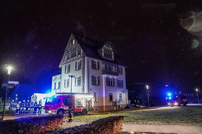 Schwaebisch Gmuend: Brand in der Villa Hirzel richtet hohen Schaden an – Betreiber weiss nicht wie es nun weiter gehen soll