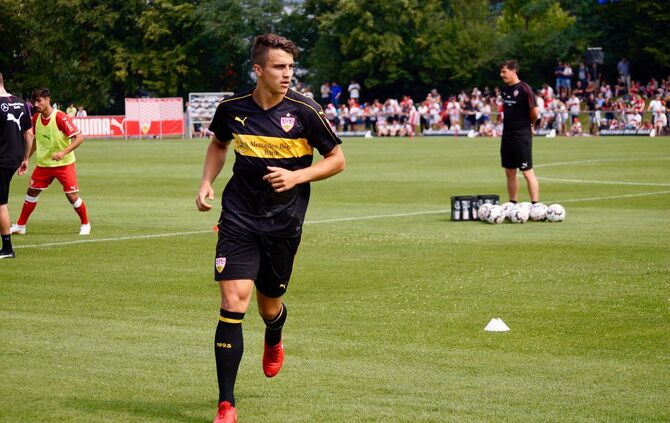 Tausende VfB-Fans beim Saisonauftakt_0