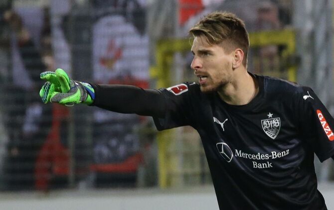 VfB-Keeper Ron-Robert Zieler_0