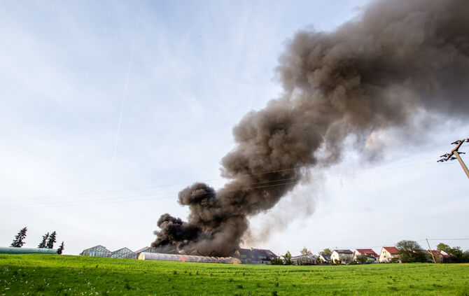 Großbrand in Gärtnerei - Bild 04_40