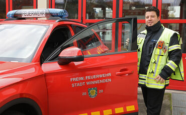 Feuerwehrkommandant Yosh Dollase