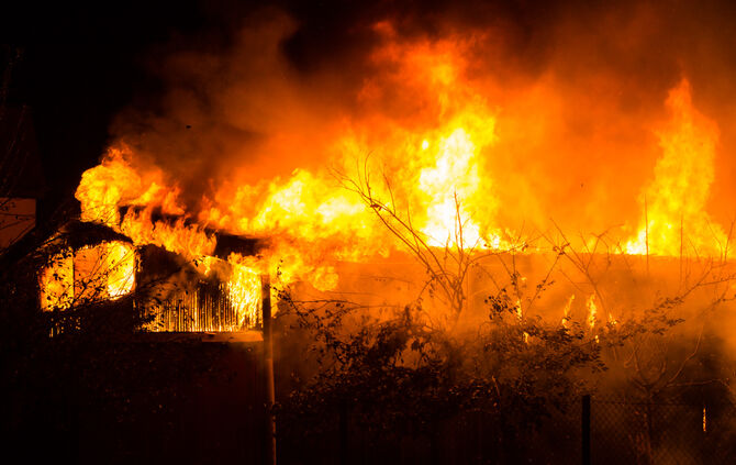 Großbrand im Frühmeßhof - Bild 01_1