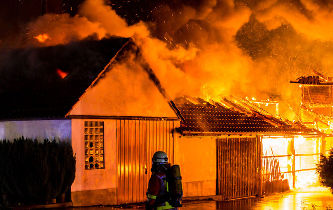 Großbrand im Frühmeßhof - Bild 31_30