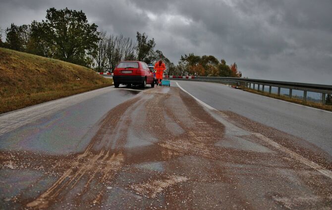 Welzheim Schorndorf Haubersbronn Golf Lkw frontal_3