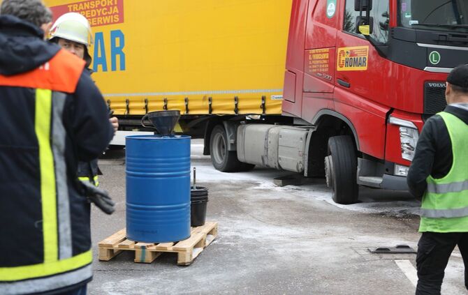 Diesel ausgelaufen 7.12.2018 Urbach_0