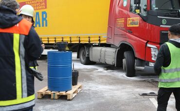 Diesel ausgelaufen 7.12.2018 Urbach_0