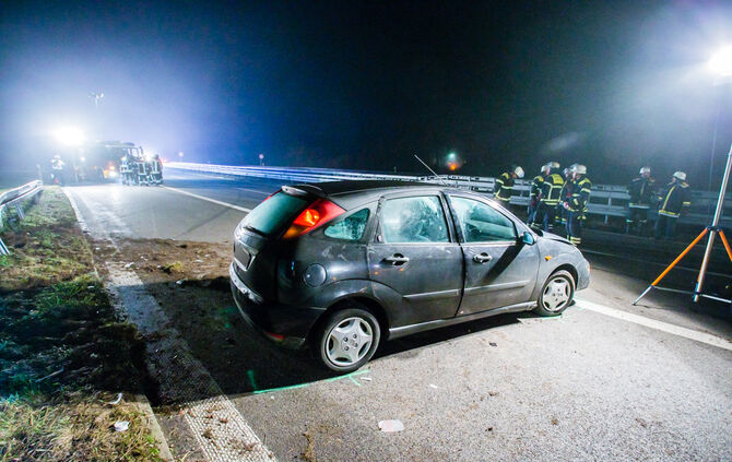bb_unfall_b29_weinstadt_07-01-2018_22_11