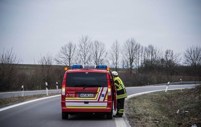 Korb - Brand einer Autobatterie in der B14 Auffahrt Korb_2