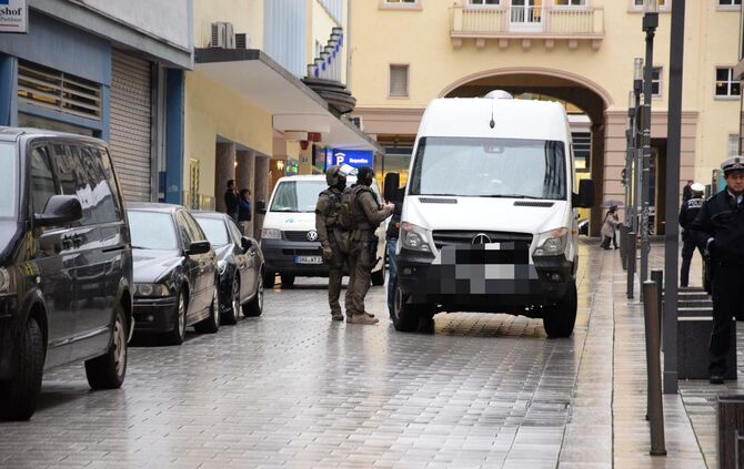 SEK Einsatz in Stuttgart_0