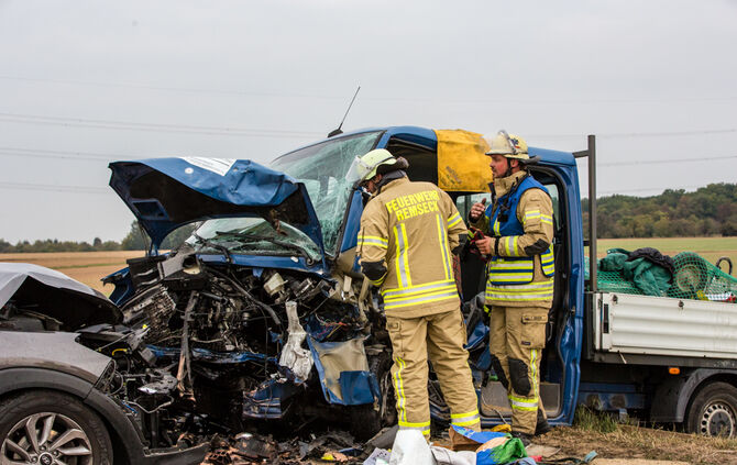 Schwerer Unfall zwischen Waiblingen-Hohenacker und Neckarrems._12