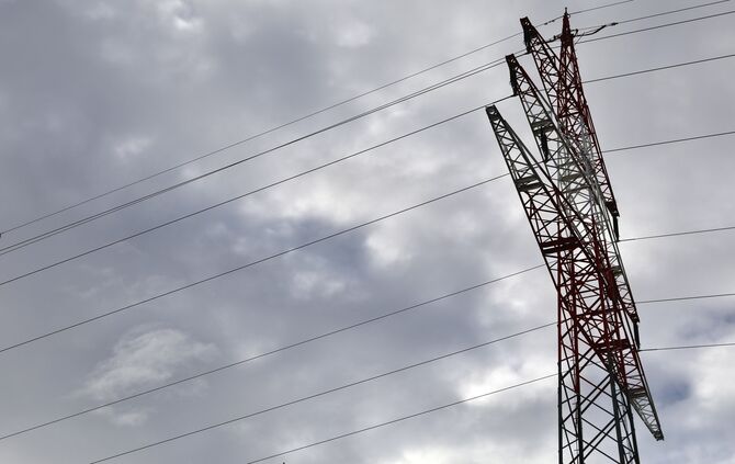 Strom Strommasten energie stromausfall symbol symbolbild symbolfoto