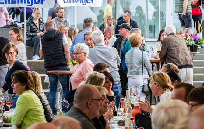 Eröffnung Weinstadt-Weindorf, Beutelsbach, 27.04.2018.