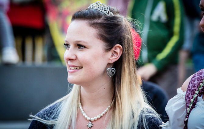 Weindorf eröffnet - Bild 09_9