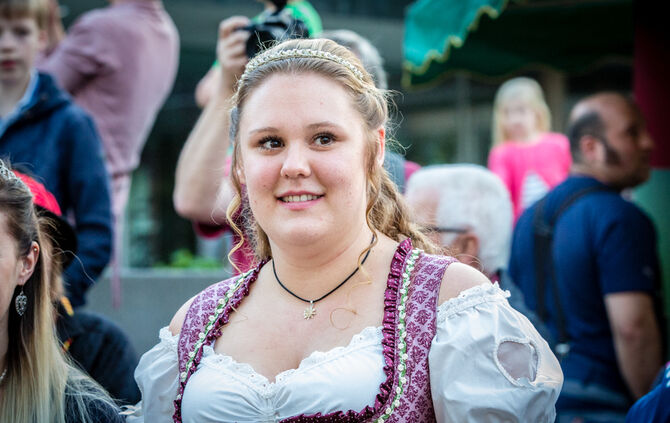 Weindorf eröffnet - Bild 10_10