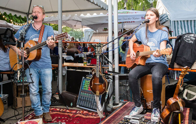 Weindorf eröffnet - Bild 24_24