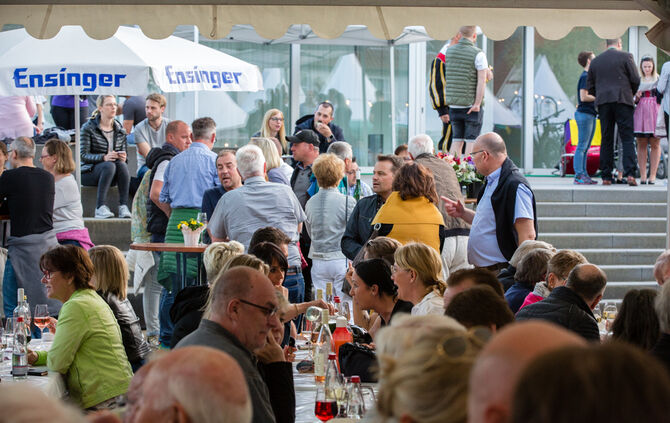 Weindorf eröffnet - Bild 42_41