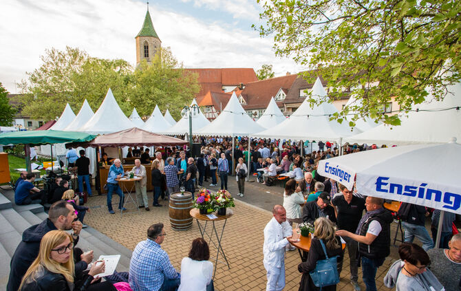 Weindorf eröffnet - Bild 43_42