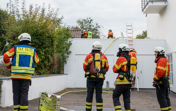 Grill entfacht Feuer - Bild 04_4
