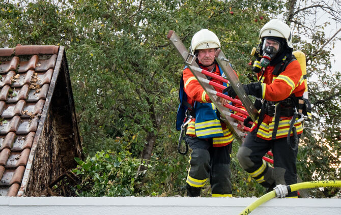 Grill entfacht Feuer - Bild 08_5