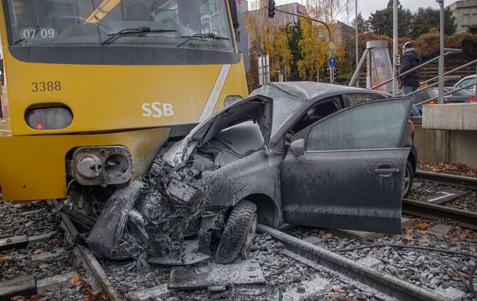 Stadtbahnunfall Feuerbach_0