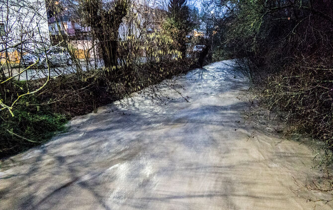 Hochwassersituation angespannt - Bild 03_1