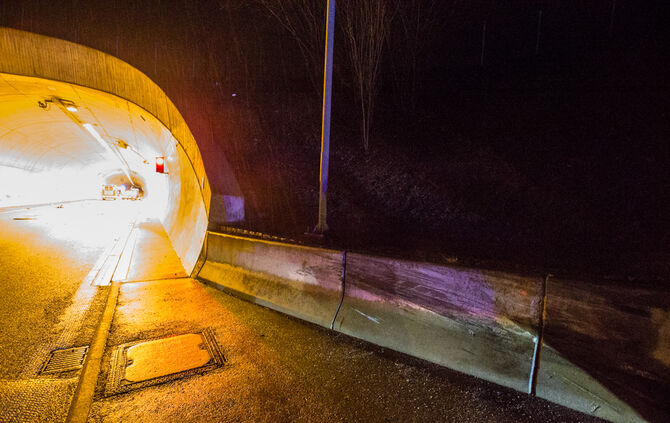 Tödlicher Unfall im B 14 Tunnel - Bild 04_3