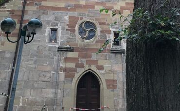 Winnenden Linde Schlosskirche Baum abgebrannt zerstört_0
