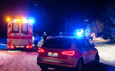 Unfall bei Schneeglätte, Rielingshäuser Str., Kirchberg an der Murr, 10.02.2021.