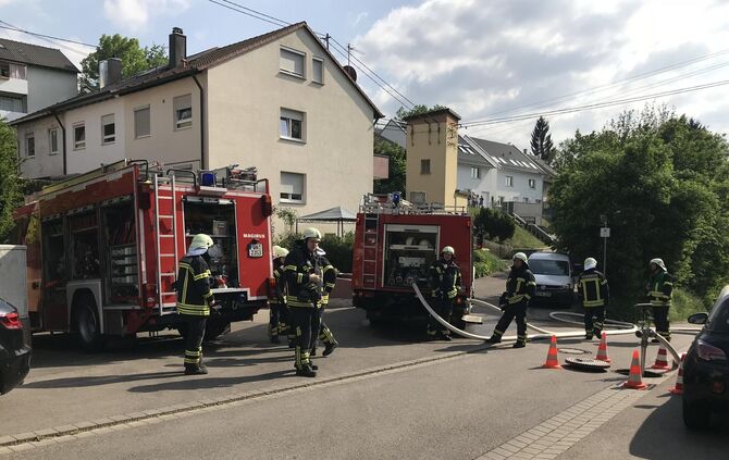 Brand auf Balkon im Rank_3