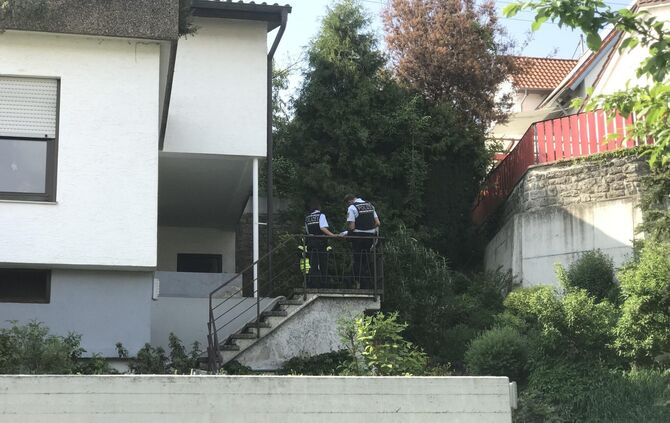 Brand auf Balkon im Rank_4