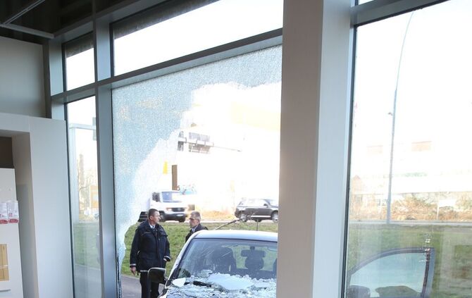 Auto im Schaufenster - Bild 08_4