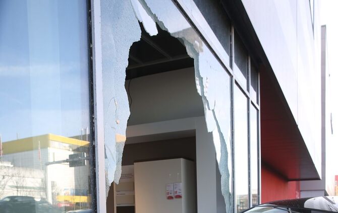 Auto im Schaufenster - Bild 06_6