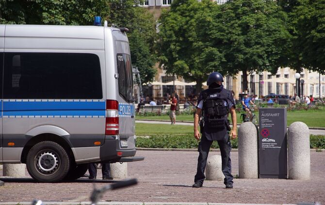 Großeinsatz am Stuttgarter Schlossplatz_1