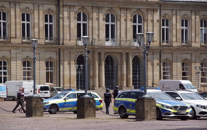 Großeinsatz am Stuttgarter Schlossplatz_3