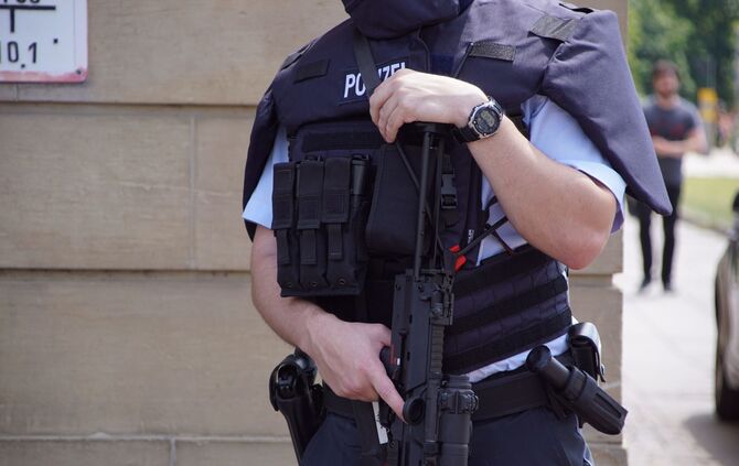 Großeinsatz am Stuttgarter Schlossplatz_14