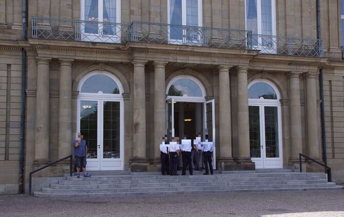 Großeinsatz am Stuttgarter Schlossplatz_23