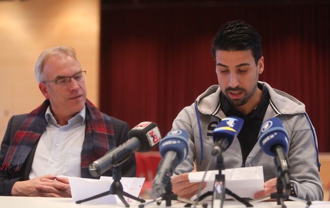 Sami Khedira in Fellbach-Schmiden_1