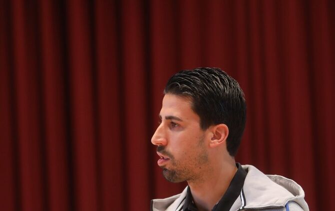 Sami Khedira in Fellbach-Schmiden_5