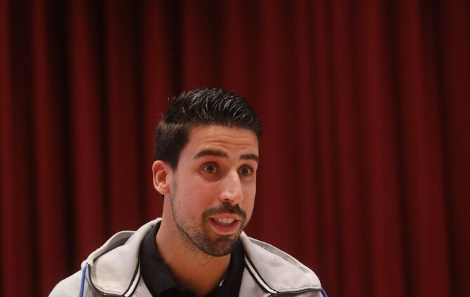 Sami Khedira in Fellbach-Schmiden_8