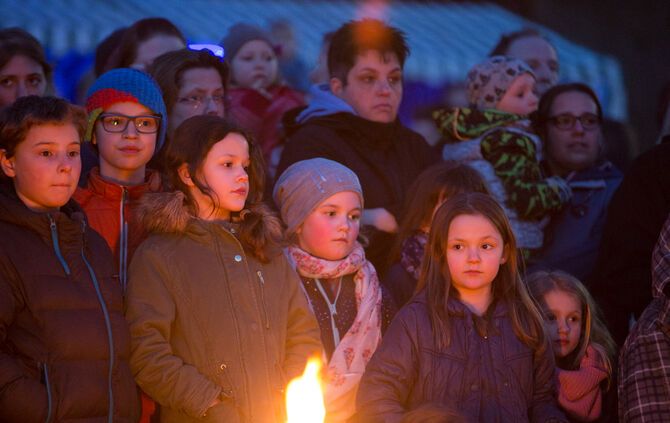 1000 Besucher beim Osterfeuer - Bild 21_2