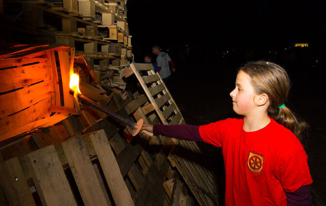 1000 Besucher beim Osterfeuer - Bild 22_5